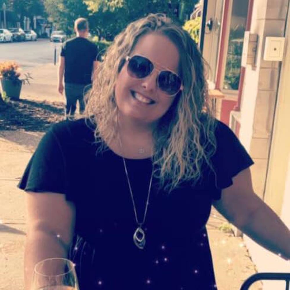 Meet your Posher, Brooke